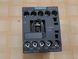 POMOĆNI SKLOPNIK SIEMENS 3RH2131-1AF00 3NO 1NC