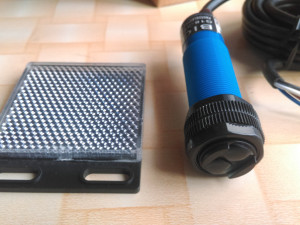 FOTOĆELIJA, FOTOELEKTRIČNI PREKIDAČ M18 G18-3B2PC PNP