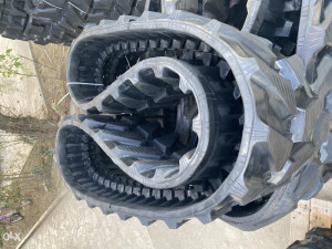 GUMENA GUSJENICA 300x52,5X78W 061159435