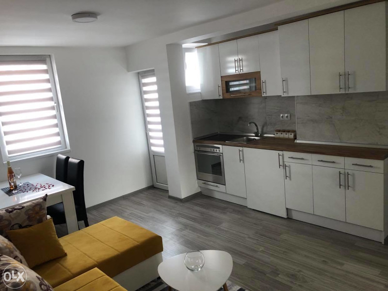 Stan na dan Bijeljina, Centar "MONA"prenociste Apartman 3