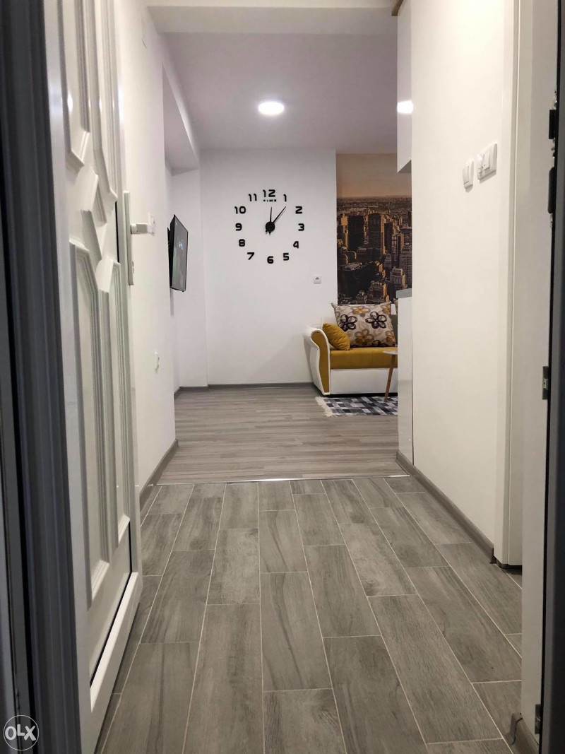 Stan na dan Bijeljina, Centar "MONA"prenociste Apartman 10
