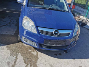 Opel zafira b dijelovi 19cdti