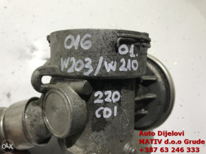 EGR ventil mercedes 220 CDI W203 2001 A6110900754