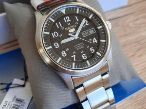 Seiko 5 Sports SNZG13J1 MUŠKI SAT