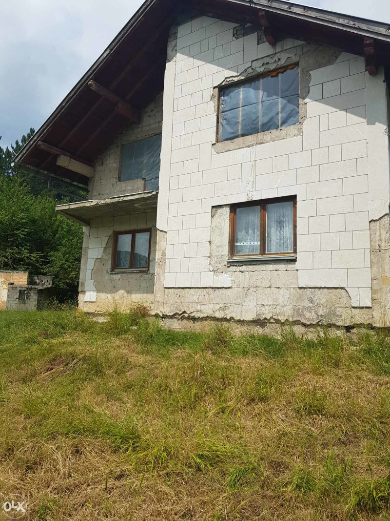 Kuća, pomoćni objekat, zemljište, Kijevo kod Sarajeva 3