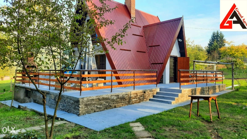 Kuća za odmor 90 m2 2290 m2 okućnice (Vranijska) VITEZ
