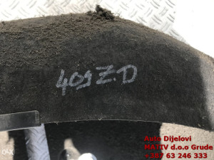 Zaštita kotača zadnja desna Mercedes C Klasa W203 2006