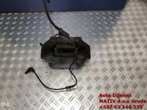 Klješta kočiona PREDNJA DESNA Mercedes C W203 2006