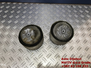 Nosač MOTORA Mercedes C 320 CDI W203 2006