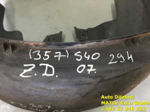 Zaštita obloga točka ZADNJA DESNA Volvo S40 2006