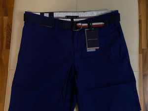 *TOMMY HILFIGER* Kratke hlace vl.32 i 33