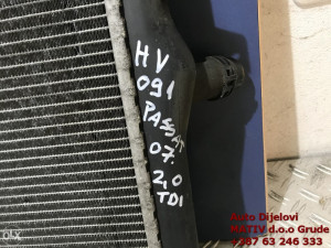 Hladnjak VODE VW Passat B6 2,0 TDI 2007 3C0121253K