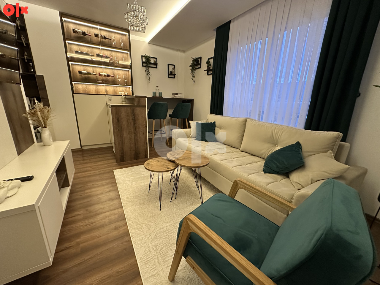 NOVO! Stan na dan Pale / CENTAR/ Apartmani Elit Lux