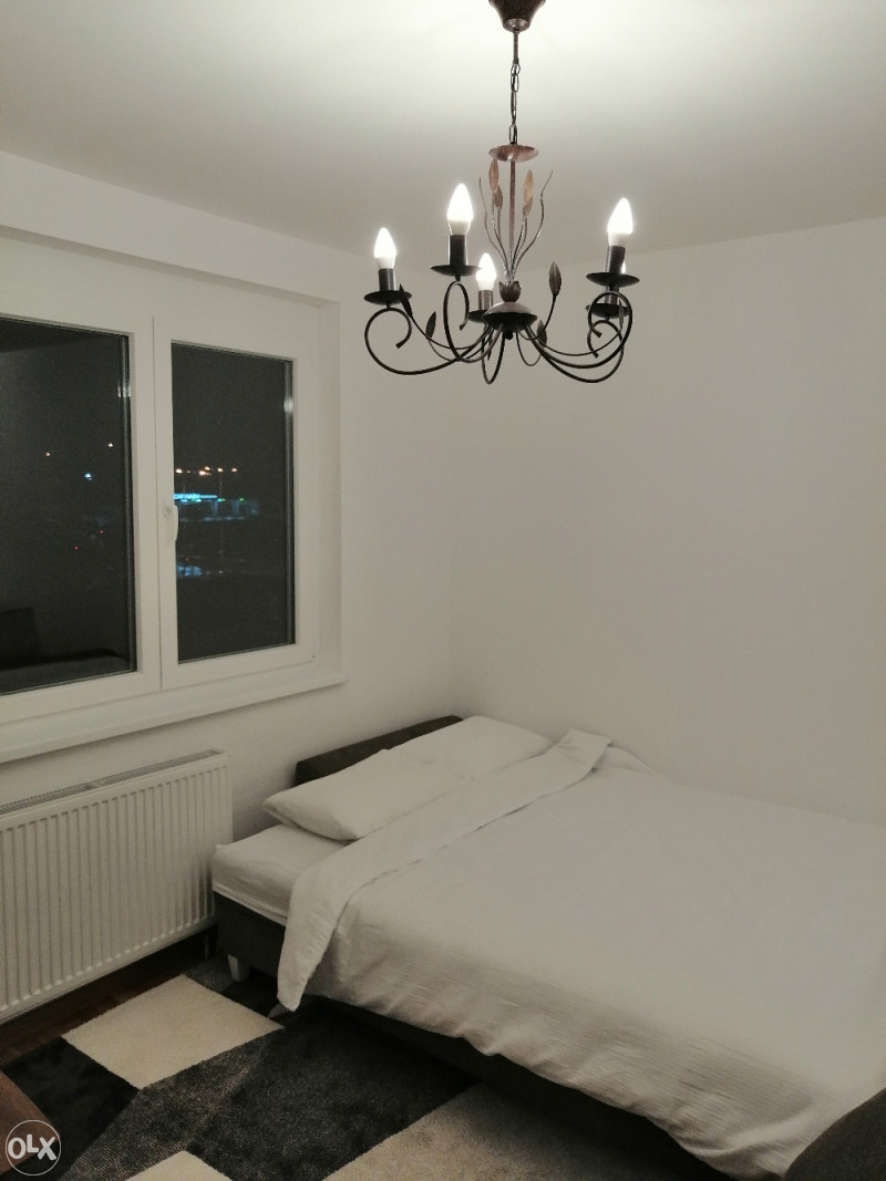 Stan na Dan Pale, Apartman "Pahulja" preko puta svadbenog salona 3