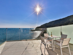 LUX APARTMANI - HOTEL CRYSTAL - PETROVAC photo 2
