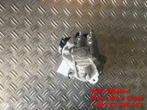 VISOKOTLAČNA Pumpa Audi Q3 2,0 TDI 2014 03L130755AC