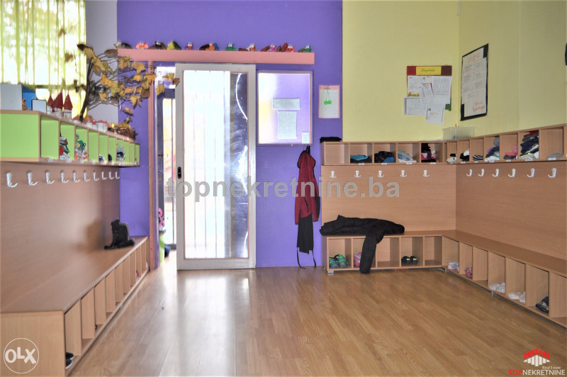 Višenamjenski poslovni prostor od 147m2, Breka 2