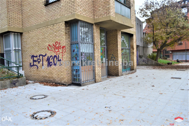 Višenamjenski poslovni prostor od 147m2, Breka 12