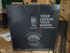 Beyerdynamic DT 990 PRO 80/250 Ohm Headphones Slusalice