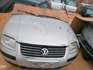 Volkswagen Passat 5 plus hauba