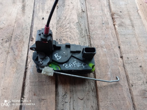 Brava zadnjih lijevih vrata Opel Zafira B