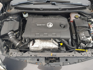 Opel Astra J 2.0 CDTI 2015-dijelovi limarije i mehanike