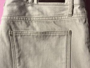 BURBERRY MUŠKE FARMERKE 34-32