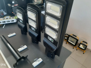 Led solarna ulicna dvorisna rasvjeta 50w 100w 150w
