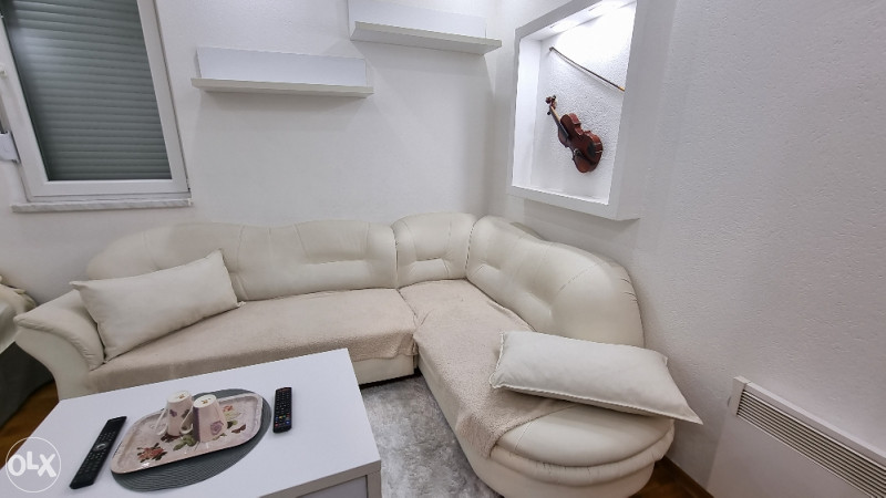 Stan na dan Zenica 062 605 901 2