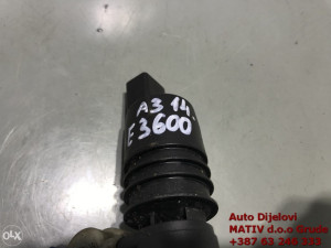 Pumpa vode brisača Audi A3 8V 2013 1K6955651