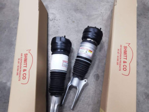 Zracni Vazdusni Amortizer Jastuk Porsche Panamera Turbo