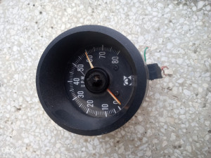 Obrtomjer yugo zastava stojadin jugo oldtimer tuning