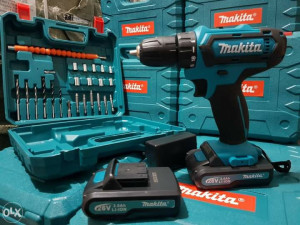 AKU BUŠILICA MAKITA 28 V SA DVIJE LI-ON BATRIJE