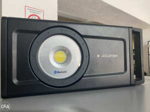 LED LENSER iF8R BATERIJSKA LAMPA LED  SVJETLO PUNJIVA