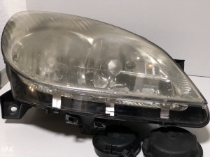 Far desni Citroen C5 01-04 9632664780