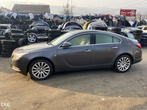 Opel insignija 2.0 xsenon dijelovi 063/117-176. 063/992-835