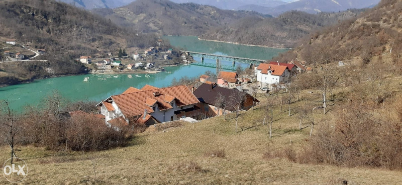 Zemljište jablanicko jezero
