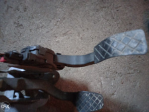 Pedala papucica gasa audi a4 b8 8K1721523