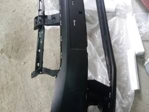 prednji branik dacia sandero logan 2017 2018