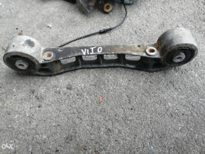 Nosac na traču Mercedes Vito 639