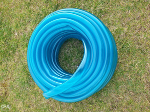 CRIJEVO KABAL ZA VODU 1 COL DEBELO SILIKONSKO