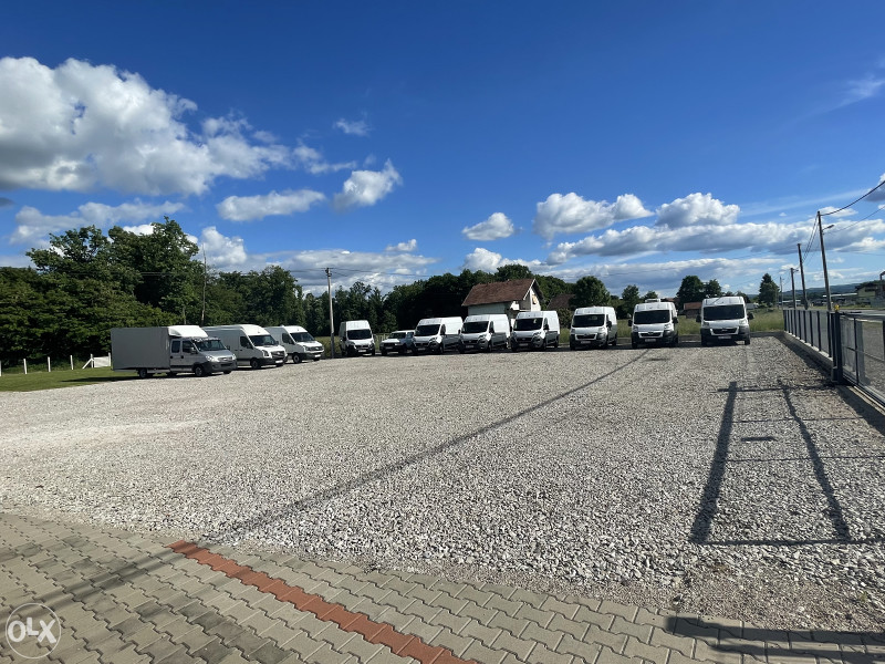 GRADAČAC POSLOVNI OBJEKAT 23