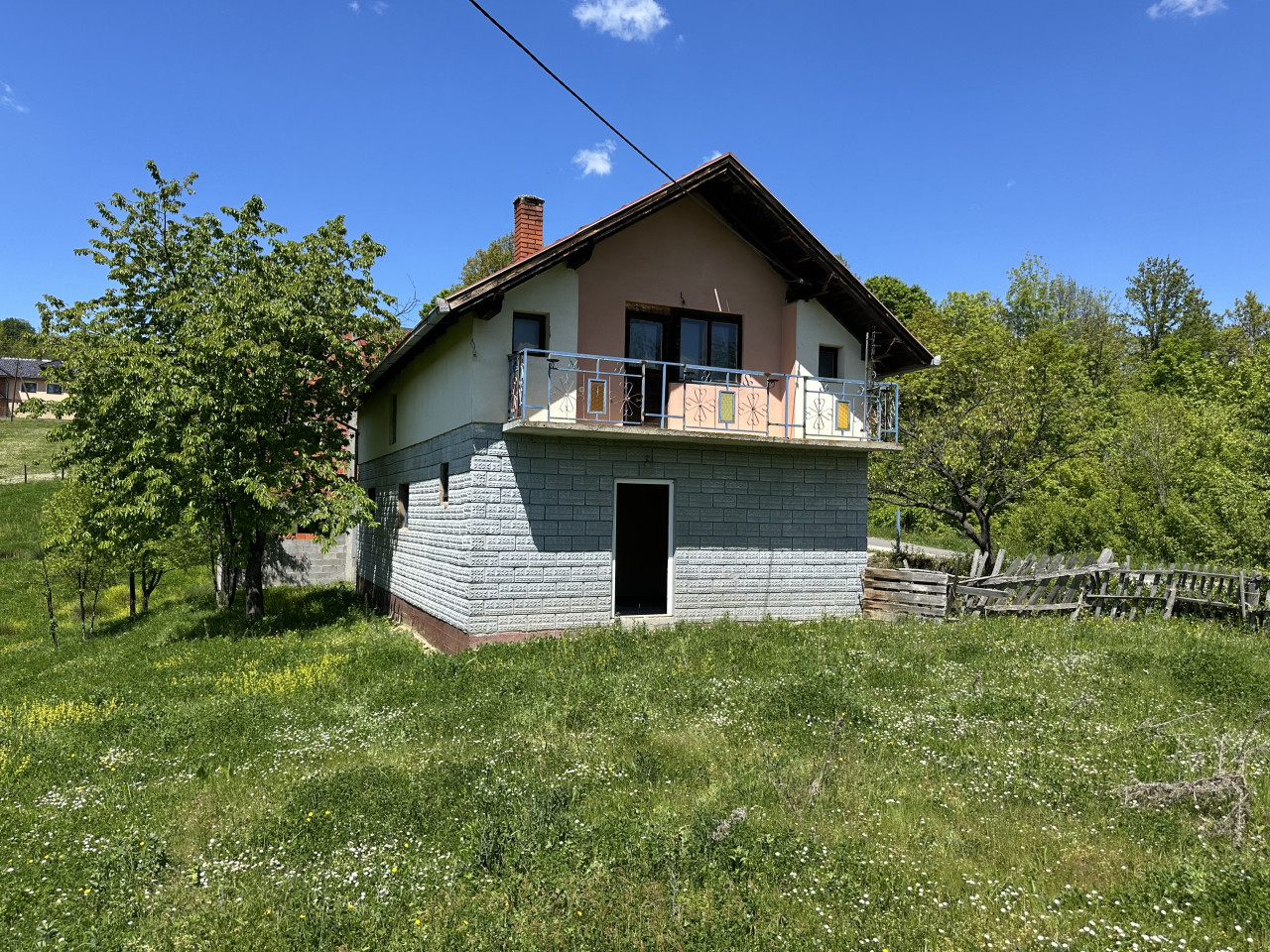 Tri kuće na placu u Loparama - 1274 m2 9