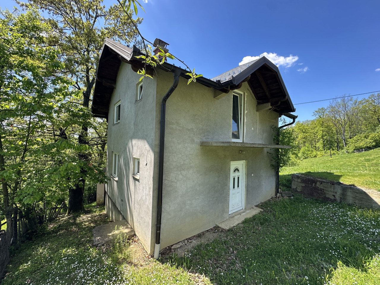 Tri kuće na placu u Loparama - 1274 m2 11
