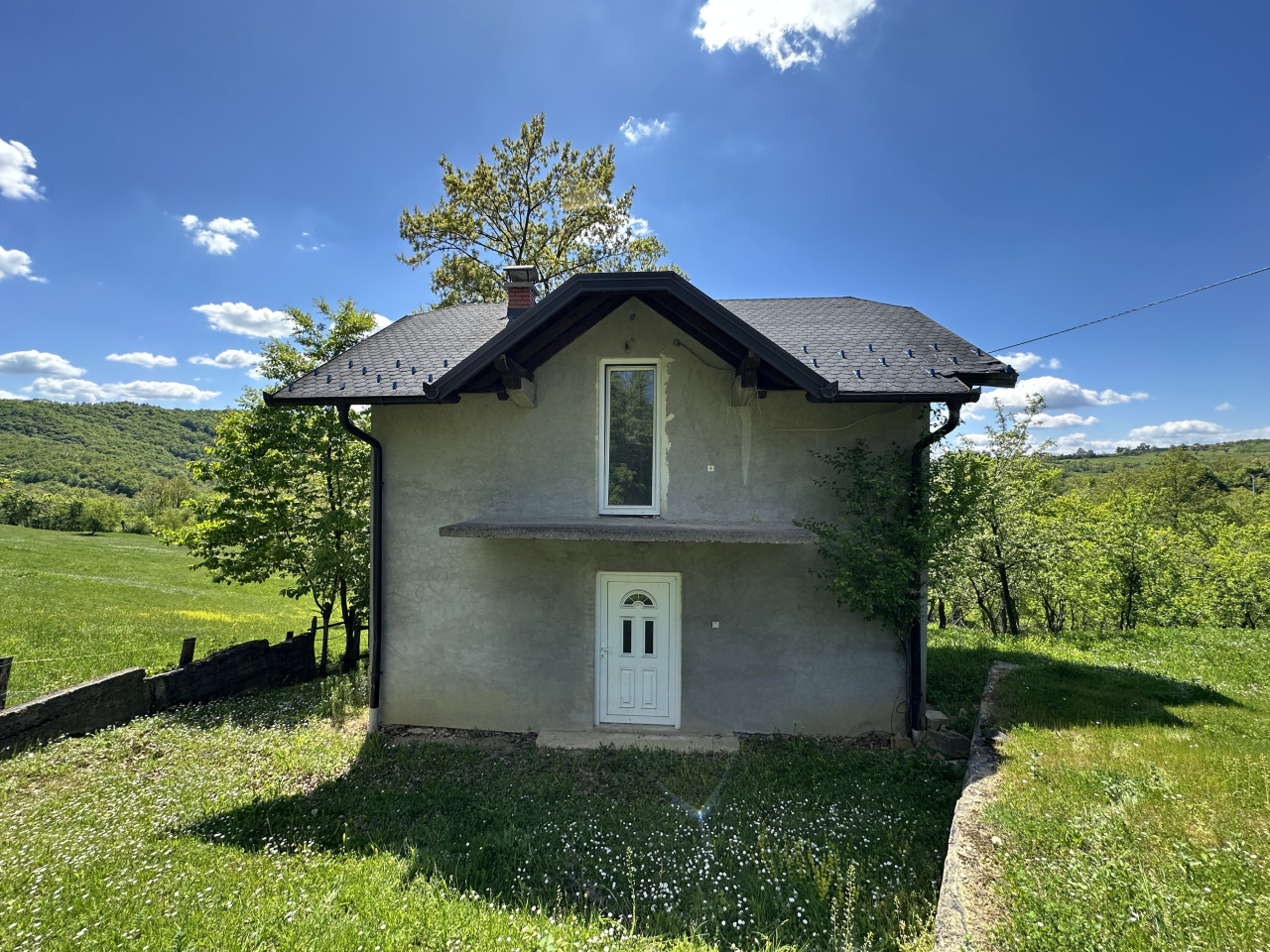 Tri kuće na placu u Loparama - 1274 m2 13