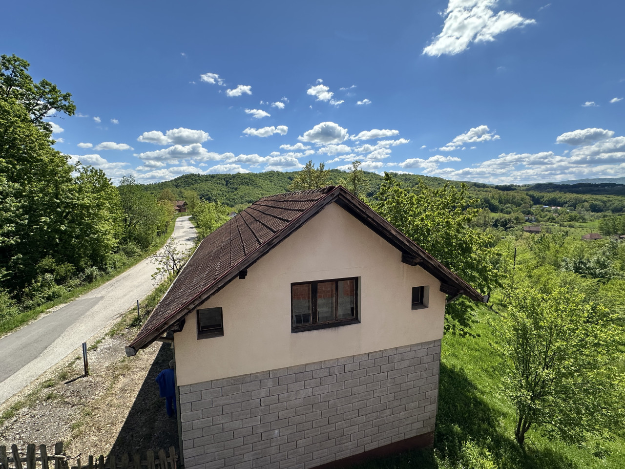 Tri kuće na placu u Loparama - 1274 m2 26