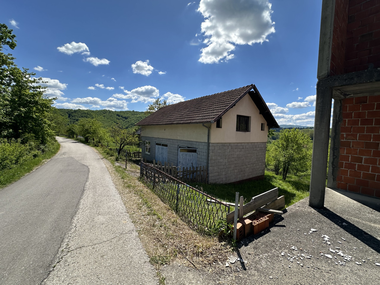 Tri kuće na placu u Loparama - 1274 m2 36