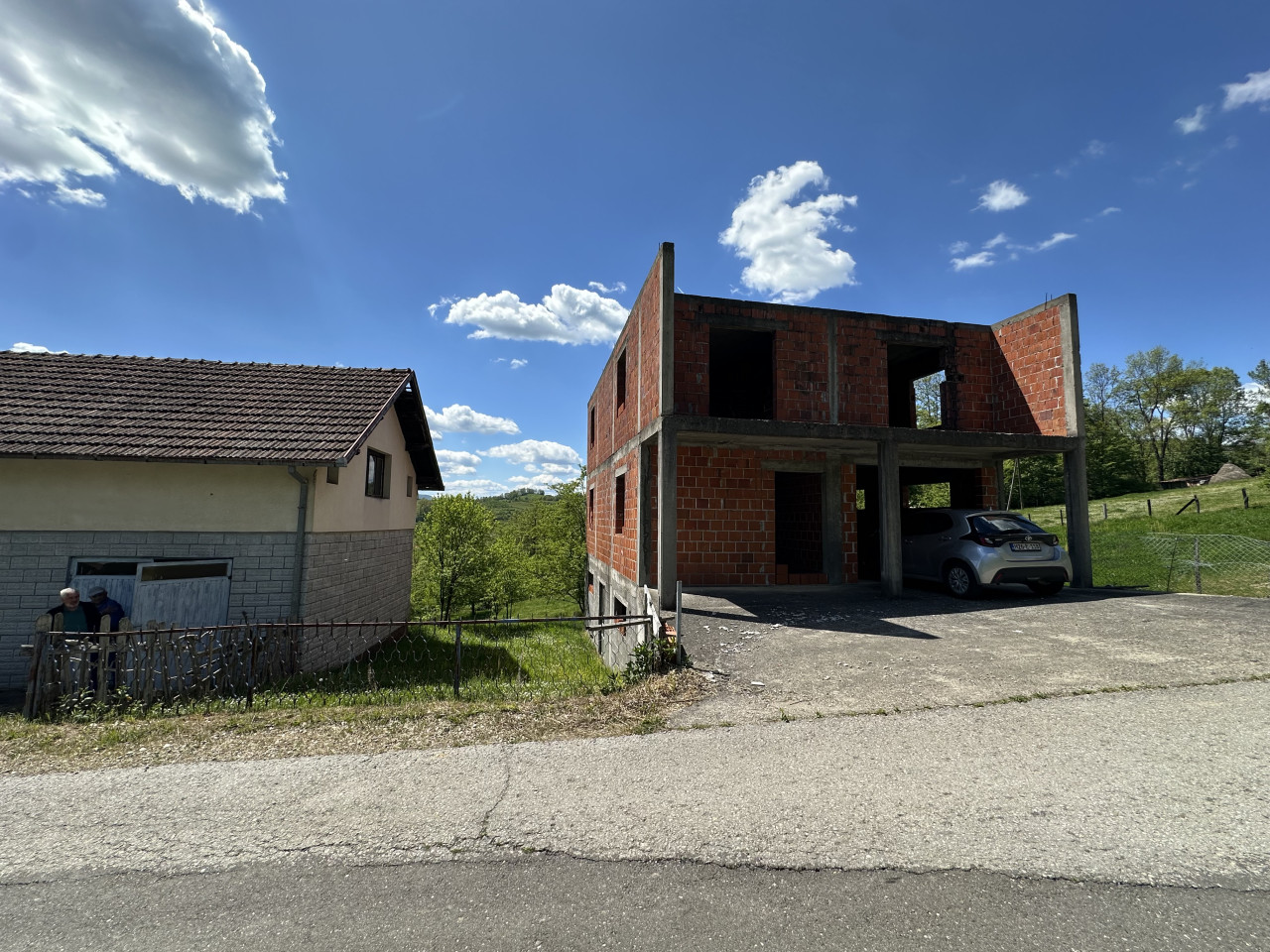 Tri kuće na placu u Loparama - 1274 m2 39