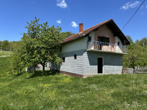 Tri kuće na placu u Loparama - 1274 m2