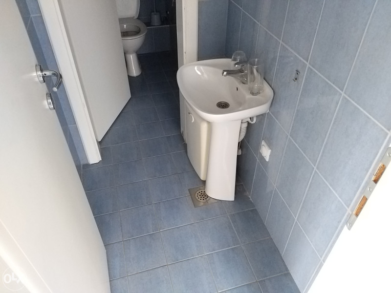 Poslovni prostor u Lazarevu - 406 m2 23